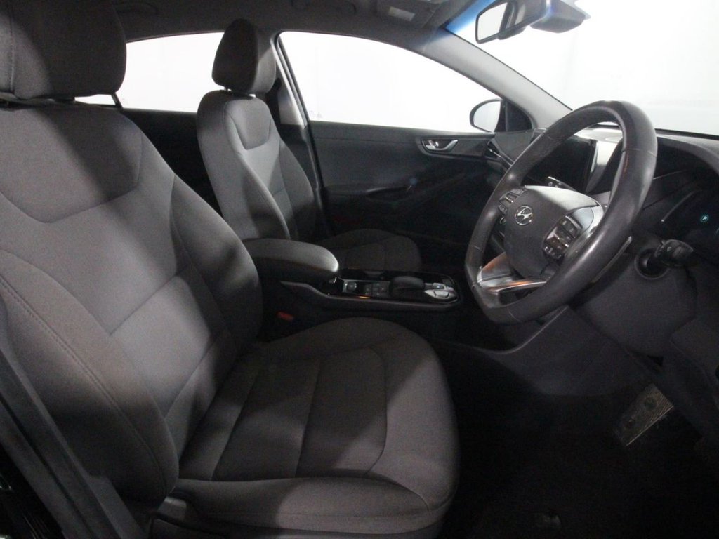 USED 2022 22 HYUNDAI IONIQ 38.3kWh Premium Hatchback 5dr Electric Auto (136 ps) 38kWh BATTERY - 193 MILE RANGE
