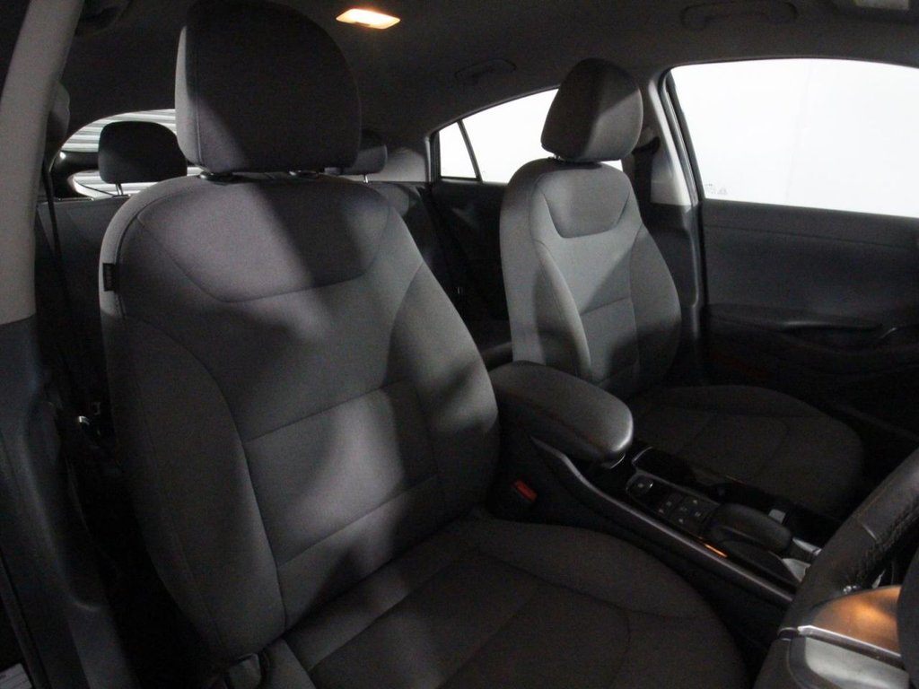 USED 2022 22 HYUNDAI IONIQ 38.3kWh Premium Hatchback 5dr Electric Auto (136 ps) 38kWh BATTERY - 193 MILE RANGE