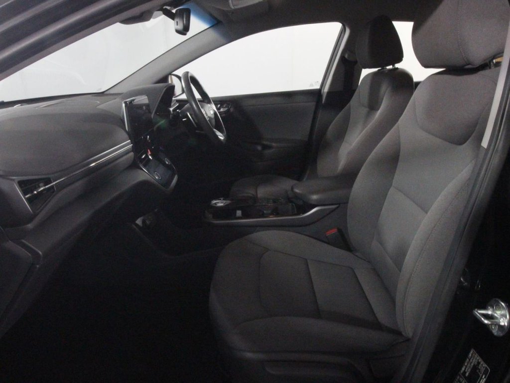 USED 2022 22 HYUNDAI IONIQ 38.3kWh Premium Hatchback 5dr Electric Auto (136 ps) 38kWh BATTERY - 193 MILE RANGE