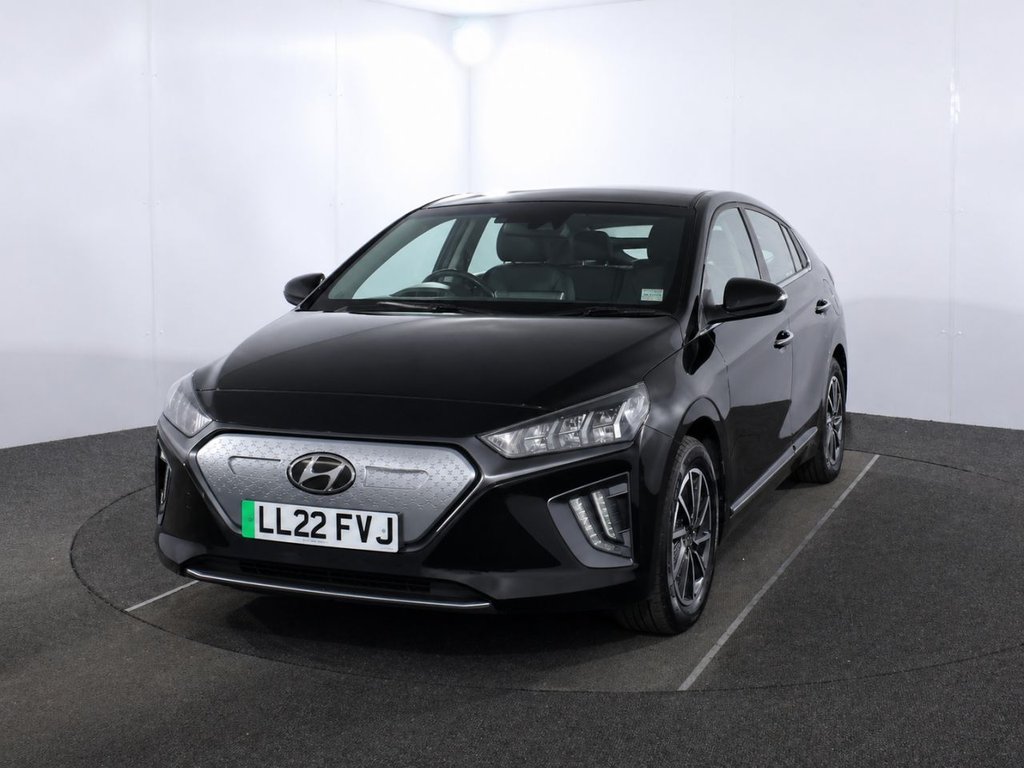 USED 2022 22 HYUNDAI IONIQ 38.3kWh Premium Hatchback 5dr Electric Auto (136 ps) 38kWh BATTERY - 193 MILE RANGE