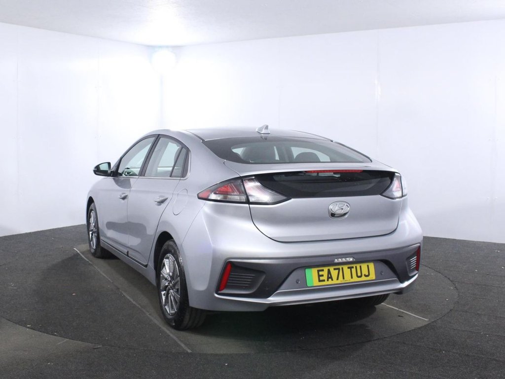 USED 2021 71 HYUNDAI IONIQ 38.3kWh Premium Hatchback 5dr Electric Auto (136 ps) 