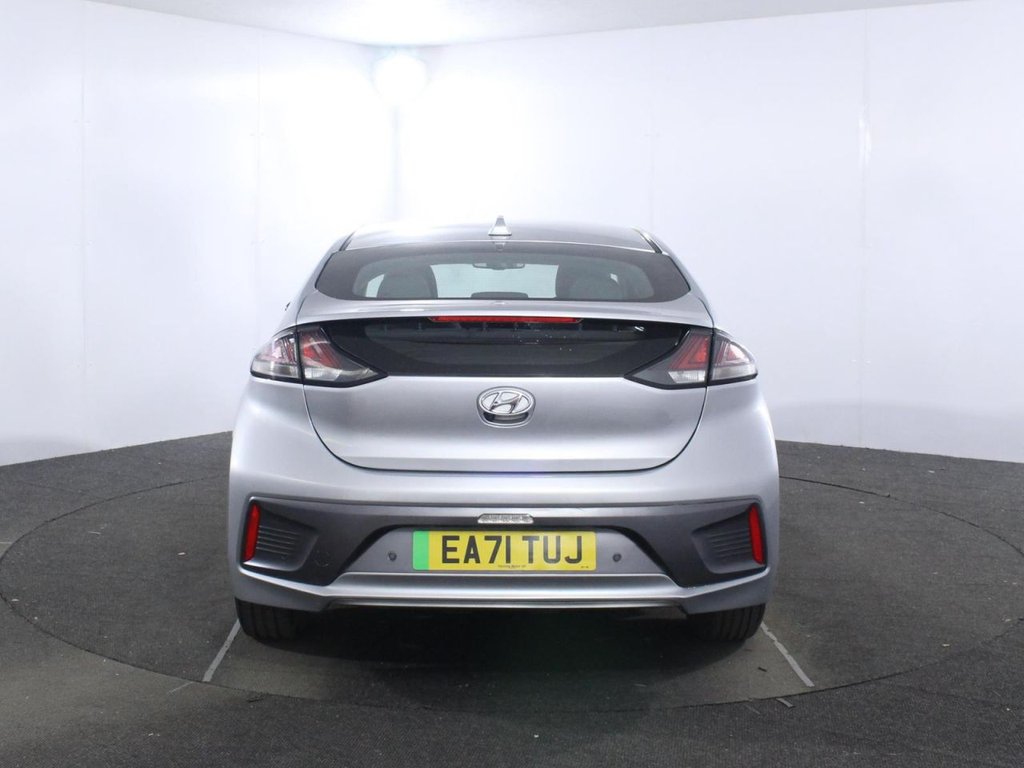 USED 2021 71 HYUNDAI IONIQ 38.3kWh Premium Hatchback 5dr Electric Auto (136 ps) 