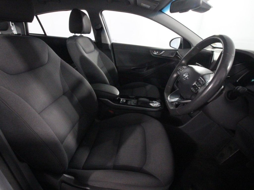 USED 2021 71 HYUNDAI IONIQ 38.3kWh Premium Hatchback 5dr Electric Auto (136 ps) 