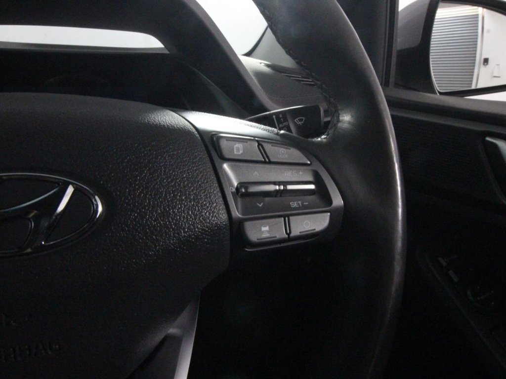 USED 2021 71 HYUNDAI IONIQ 38.3kWh Premium Hatchback 5dr Electric Auto (136 ps) 