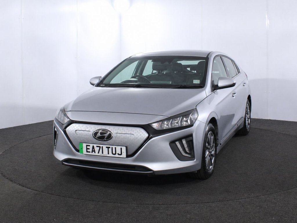 USED 2021 71 HYUNDAI IONIQ 38.3kWh Premium Hatchback 5dr Electric Auto (136 ps) 