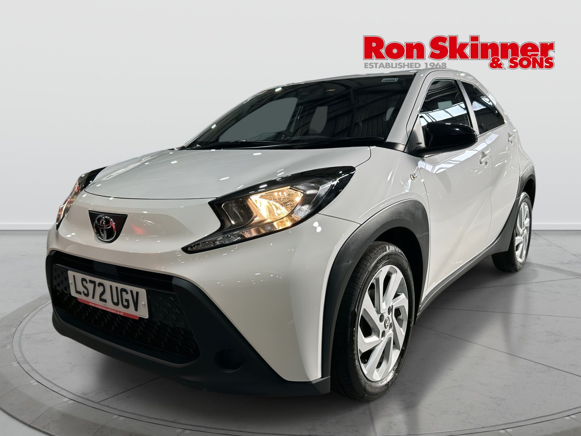 USED 2022 72 TOYOTA AYGO X 1.0 VVT-i Pure Hatchback 5dr Petrol Manual Euro 6 (s/s) (72 ps) 