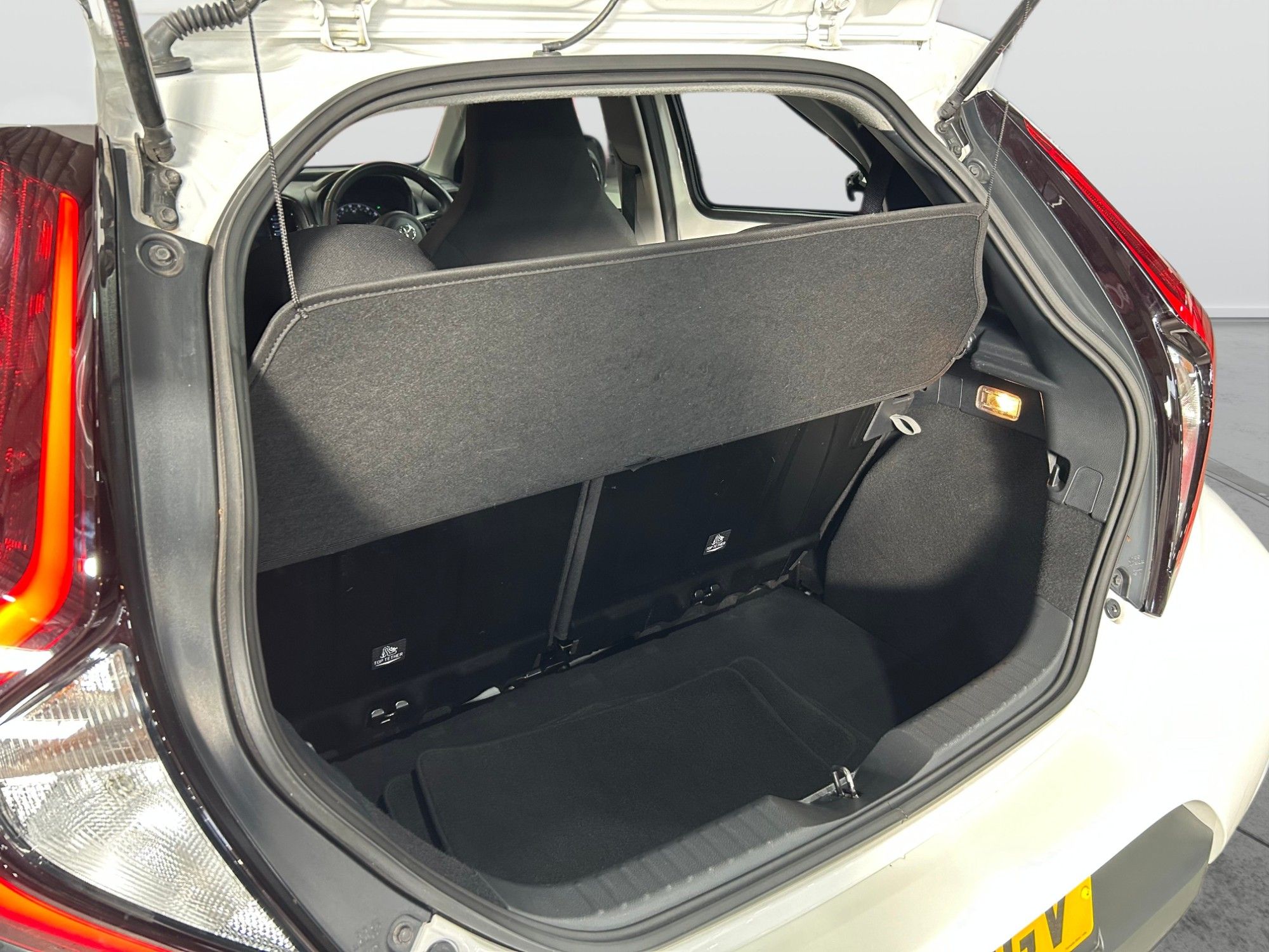 USED 2022 72 TOYOTA AYGO X 1.0 VVT-i Pure Hatchback 5dr Petrol Manual Euro 6 (s/s) (72 ps) 