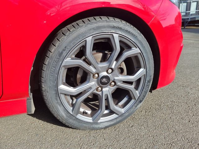 2021 FORD FIESTA - Photo 11