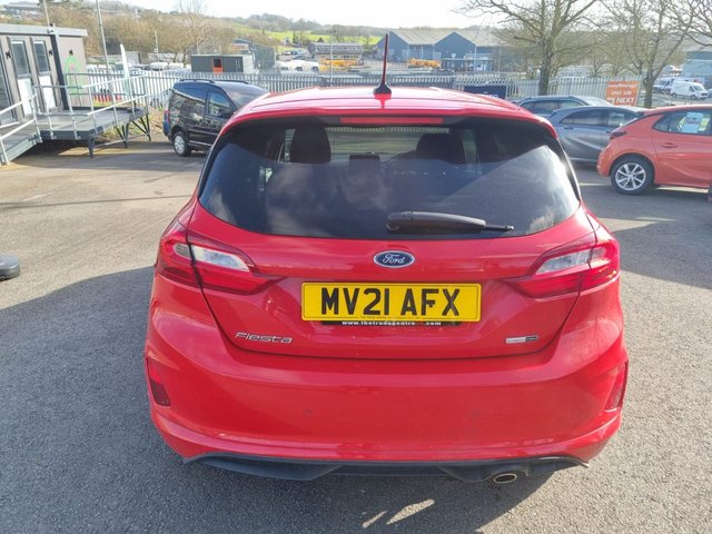 2021 FORD FIESTA - Photo 5