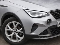 USED 2023 23 SEAT ARONA 1.0 TSI FR 5d 110 S/S FULL LINK FOR APPLE CARPLAY / ANDROID AUTO (GIVES YOU SAT NAV), WIRELESS PHONE CHARGER, REAR PARKING SENSORS, LED LIGHTS, AUTO LIGHTS & WIPERS, ELECTRIC FOLDING DOOR MIRRORS, CRUISE CONTROL & SPEED LIMITER, LANE ASSIST, DAB RADIO, BLUETOOTH PHONE & MEDIA, MANUAL 6 SPEED, TINTED GLASS, BLACK CONTRAST ROOF, ROOF RAILS, 17 INCH ALLOY WHEELS, FRONT FOG LIGHTS, SPORT SEATS, LEATHER FLAT BOTTOM MULTIFUNCTION STEERING WHEEL, 1 OWNER FROM NEW, SERVICE HISTORY