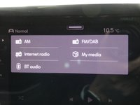USED 2023 23 SEAT ARONA 1.0 TSI FR 5d 110 S/S FULL LINK FOR APPLE CARPLAY / ANDROID AUTO (GIVES YOU SAT NAV), WIRELESS PHONE CHARGER, REAR PARKING SENSORS, LED LIGHTS, AUTO LIGHTS & WIPERS, ELECTRIC FOLDING DOOR MIRRORS, CRUISE CONTROL & SPEED LIMITER, LANE ASSIST, DAB RADIO, BLUETOOTH PHONE & MEDIA, MANUAL 6 SPEED, TINTED GLASS, BLACK CONTRAST ROOF, ROOF RAILS, 17 INCH ALLOY WHEELS, FRONT FOG LIGHTS, SPORT SEATS, LEATHER FLAT BOTTOM MULTIFUNCTION STEERING WHEEL, 1 OWNER FROM NEW, SERVICE HISTORY