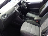 USED 2020 20 VOLKSWAGEN TIGUAN 2.0 TDI R-Line Tech SUV 5dr Diesel DSG 4Motion Euro 6 (s/s) (150 ps) SAT NAV H/LEATHER CRUISE CAMERA H/SEATS TOW BAR