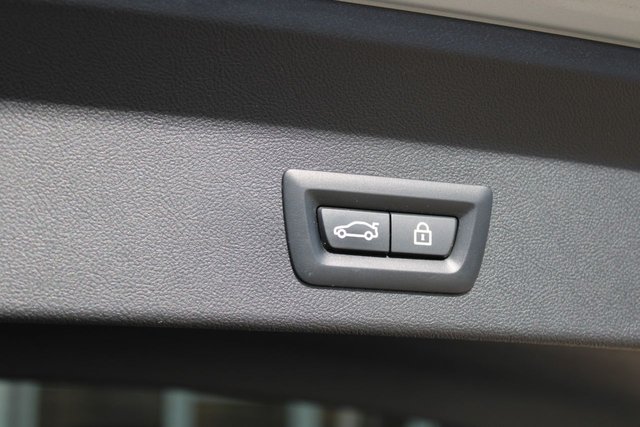 2021 BMW X3 - Photo 8