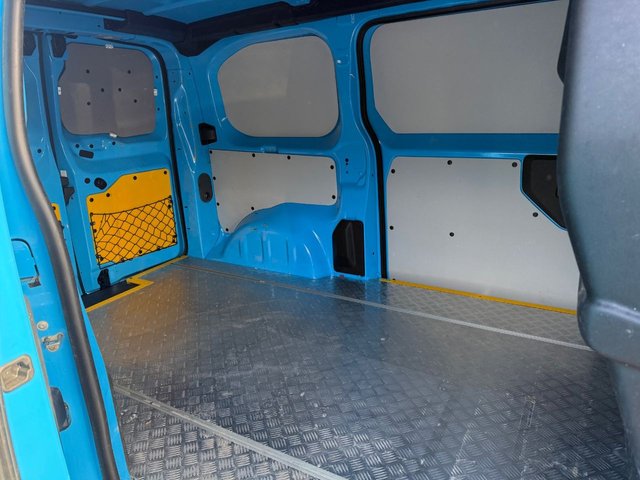 2022 VAUXHALL Vivaro Electric - Photo 12