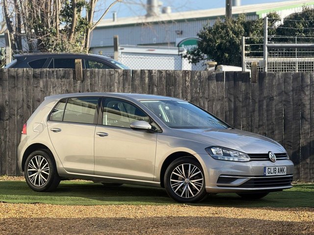 2018 VOLKSWAGEN GOLF - Photo 5