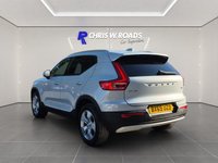 USED 2019 69 VOLVO XC40 2.0 T4 Momentum 5dr Auto ** Sat Nav + Rear Sensors **