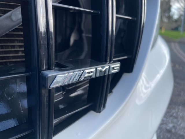 2015 MERCEDES-BENZ C-CLASS 2.1 C220 BlueTEC AMG Line Saloon 4dr Diesel G-Tronic+ Euro 6 (s/s) (170 ps) - Photo 12