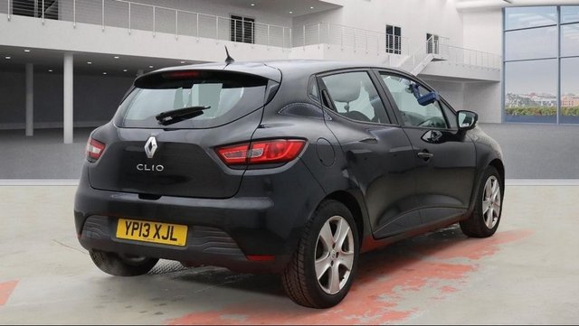 2013 RENAULT CLIO 1.2 16V Expression + Hatchback 5dr Petrol Manual Euro 5 (75 ps) - Photo 8