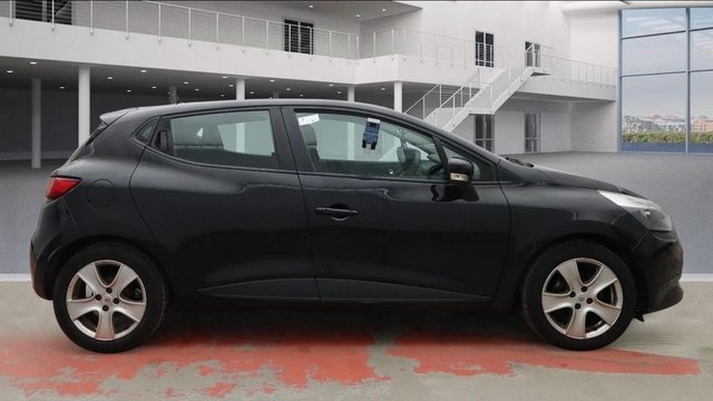 2013 RENAULT CLIO 1.2 16V Expression + Hatchback 5dr Petrol Manual Euro 5 (75 ps) - Photo 2