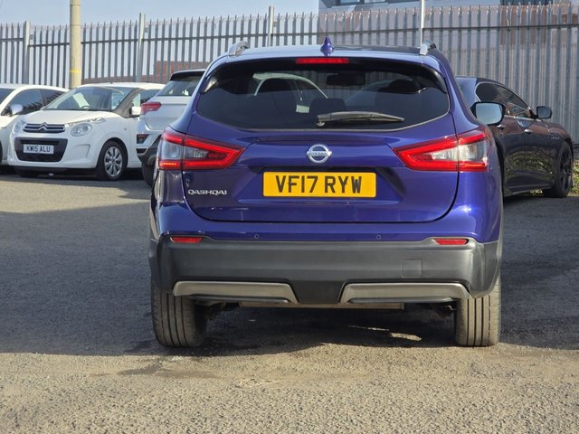 View our NISSAN QASHQAI