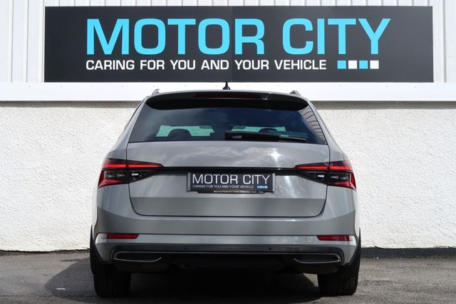 2019 SKODA SUPERB 2.0 TSI SportLine Plus Estate 5dr Petrol DSG Euro 6 (s/s) (190 ps) - Photo 11