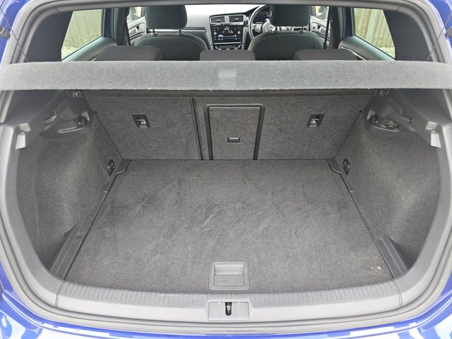 2018 VOLKSWAGEN GOLF - Photo 9