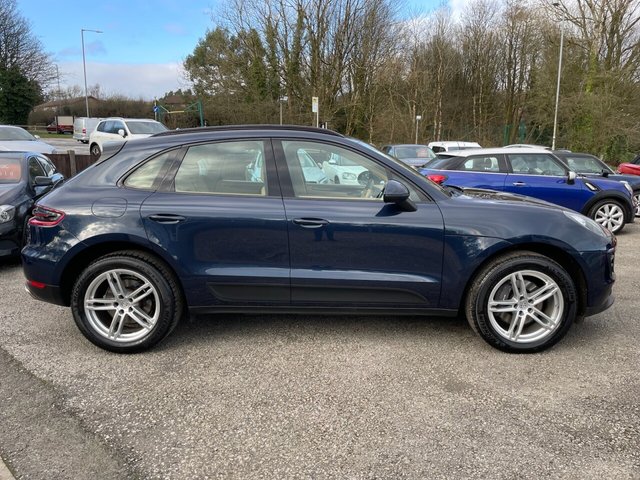 2015 Porsche Macan