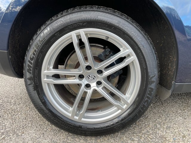 2015 Porsche Macan 2L null 5dr - Photo 11