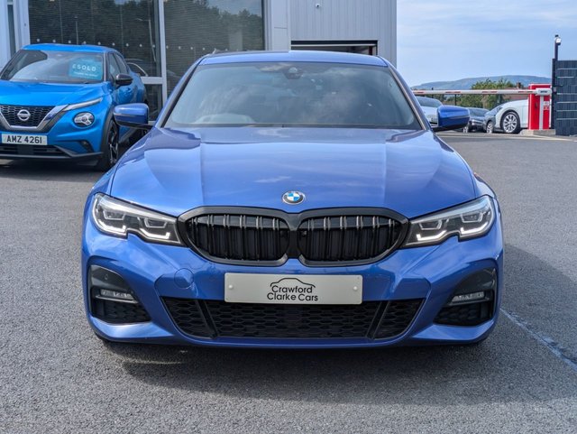 View our BMW 3 SERIES