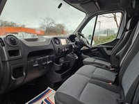 USED 2018 18 RENAULT TRUCKS MASTER 35 LWB FRIDGE/FREEZER VAN ULEZ FREE ZONE NO VAT 