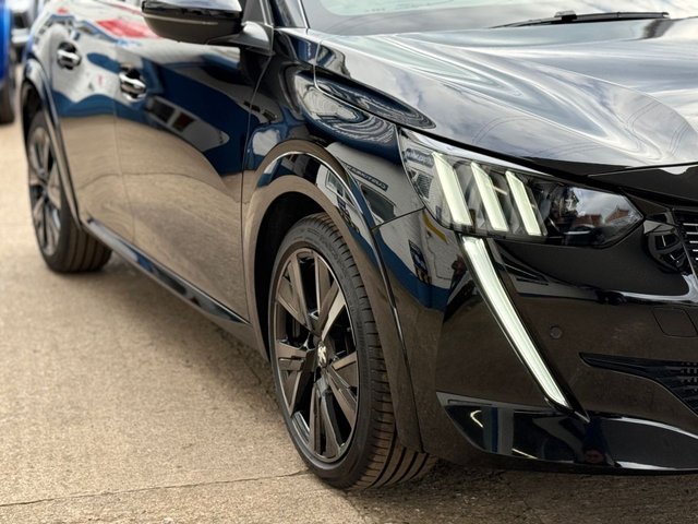 2023 PEUGEOT 208 1.5 BlueHDi GT Hatchback 5dr Diesel Manual Euro 6 (s/s) (100 ps) - Photo 12