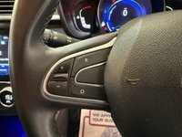 USED 2019 69 RENAULT KADJAR 1.3 TCe Iconic SUV 5dr Petrol Manual Euro 6 (s/s) (140 ps) HALF LEATHER SEATS & SAT NAV