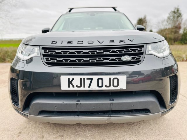 View our LAND ROVER DISCOVERY