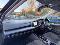 USED 2023 23 VOLKSWAGEN GOLF 1.5 eTSI MHEV Style Hatchback 5dr Petrol Hybrid DSG Euro 6 (s/s) (150 ps) 