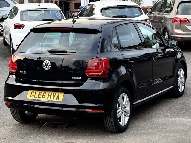 2016 VOLKSWAGEN POLO 1.0 BlueMotion Tech Match Hatchback 5dr Petrol Manual Euro 6 (s/s) (60 ps) - Photo 9