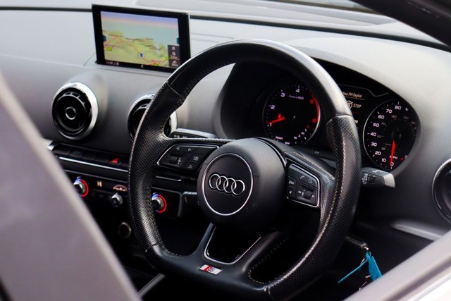 2016 AUDI A3 - Photo 2