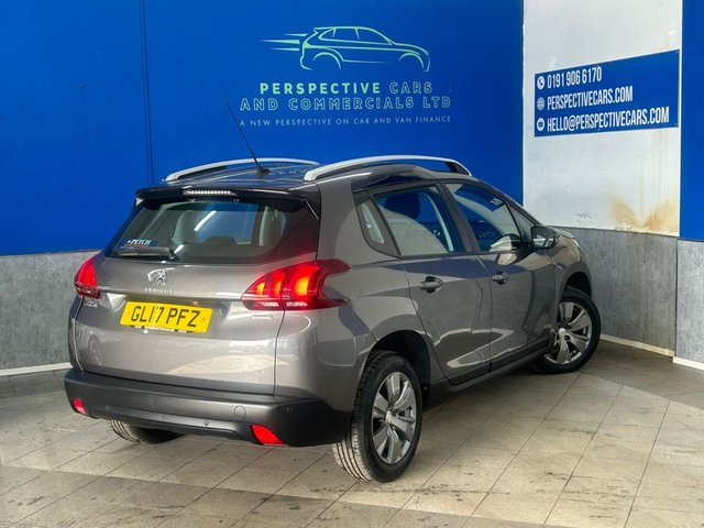 2017 PEUGEOT 2008 - Photo 3