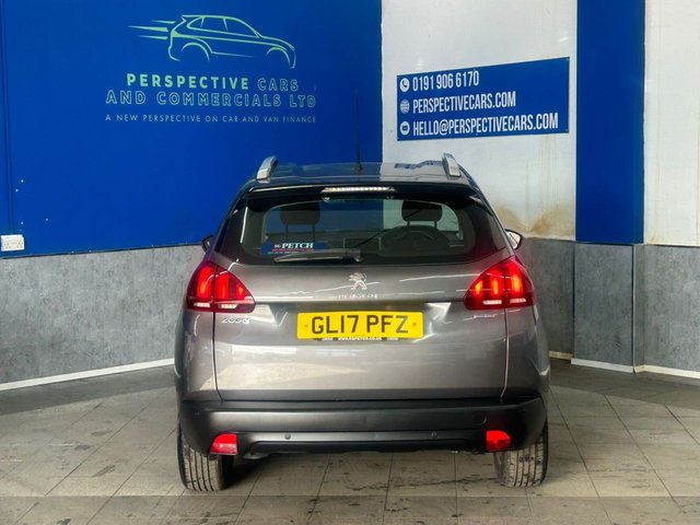 2017 PEUGEOT 2008 - Photo 4