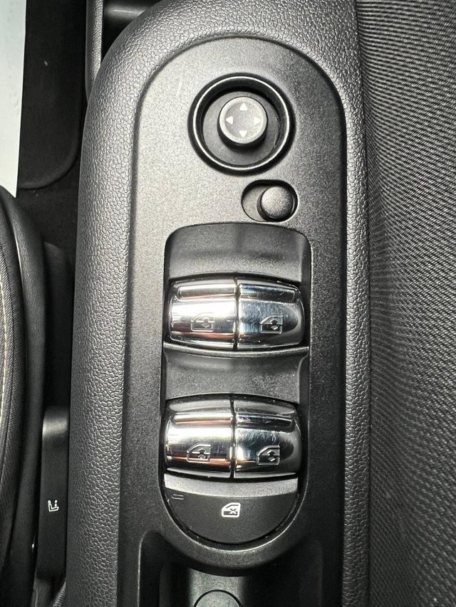 2016 MINI Clubman - Photo 9