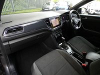 USED 2019 19 VOLKSWAGEN T-ROC 1.5 TSI EVO R-Line 5d DSG 150 S/S SAT NAV, ACTIVE INFO DISPLAY (DIGITAL DASH), HEATED FRONT SEATS, APP-CONNECT FOR APPLE CARPLAY ANDROID AUTO & MIRROR LINK, ADAPTIVE CRUISE CONTROL & SPEED LIMITER, FRONT ASSIST, LANE ASSIST, FRONT & REAR PARKING SENSORS WITH DISPLAY, DAB RADIO, BLUETOOTH PHONE & MUSIC, VOICE ACTIVATION, DSG AUTOMATIC GEARBOX, LED DRL'S, PRIVACY, 19 INCH ALLOYS, POWER FOLDING MIRRORS, FLAT BOTTOM TIPTRONIC MFSW, RAIN & LIGHT SENSORS, AUTO HOLD, CLIMATE CONTROL, DRIVE SELECT, GOOD SERVICE HISTORY