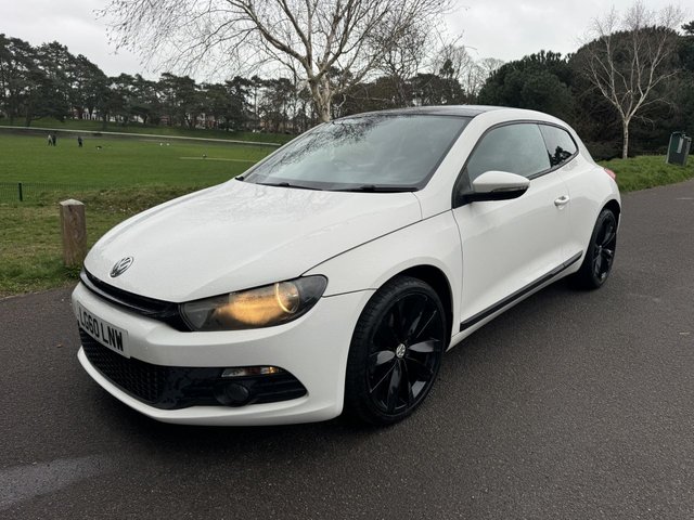 2010 VOLKSWAGEN SCIROCCO - Photo 9