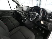 USED 2023 23 RENAULT TRAFIC 30 2.0 BLUEDCI 150 BHP LL LONG SPORT NAV SAT NAV | LONG WHEELBASE | SPORT MODEL