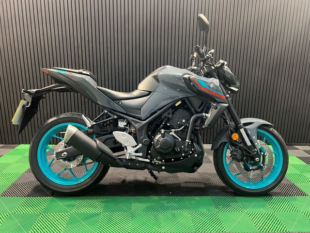 View our YAMAHA MT-03