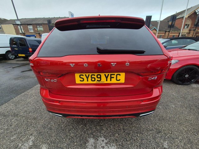 2019 VOLVO XC60 - Photo 9