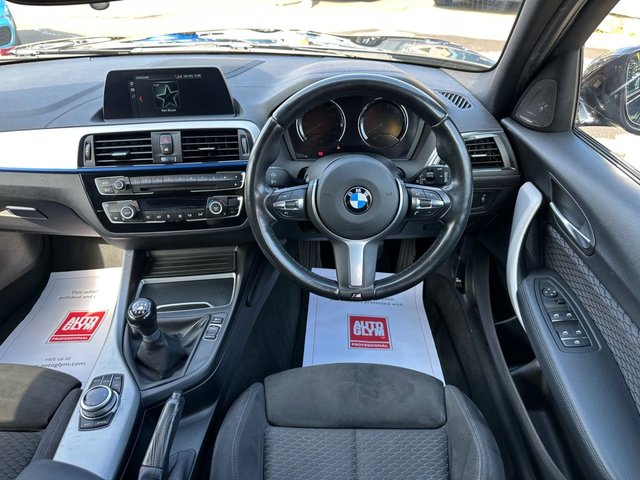 2017 BMW 1 SERIES - Photo 3