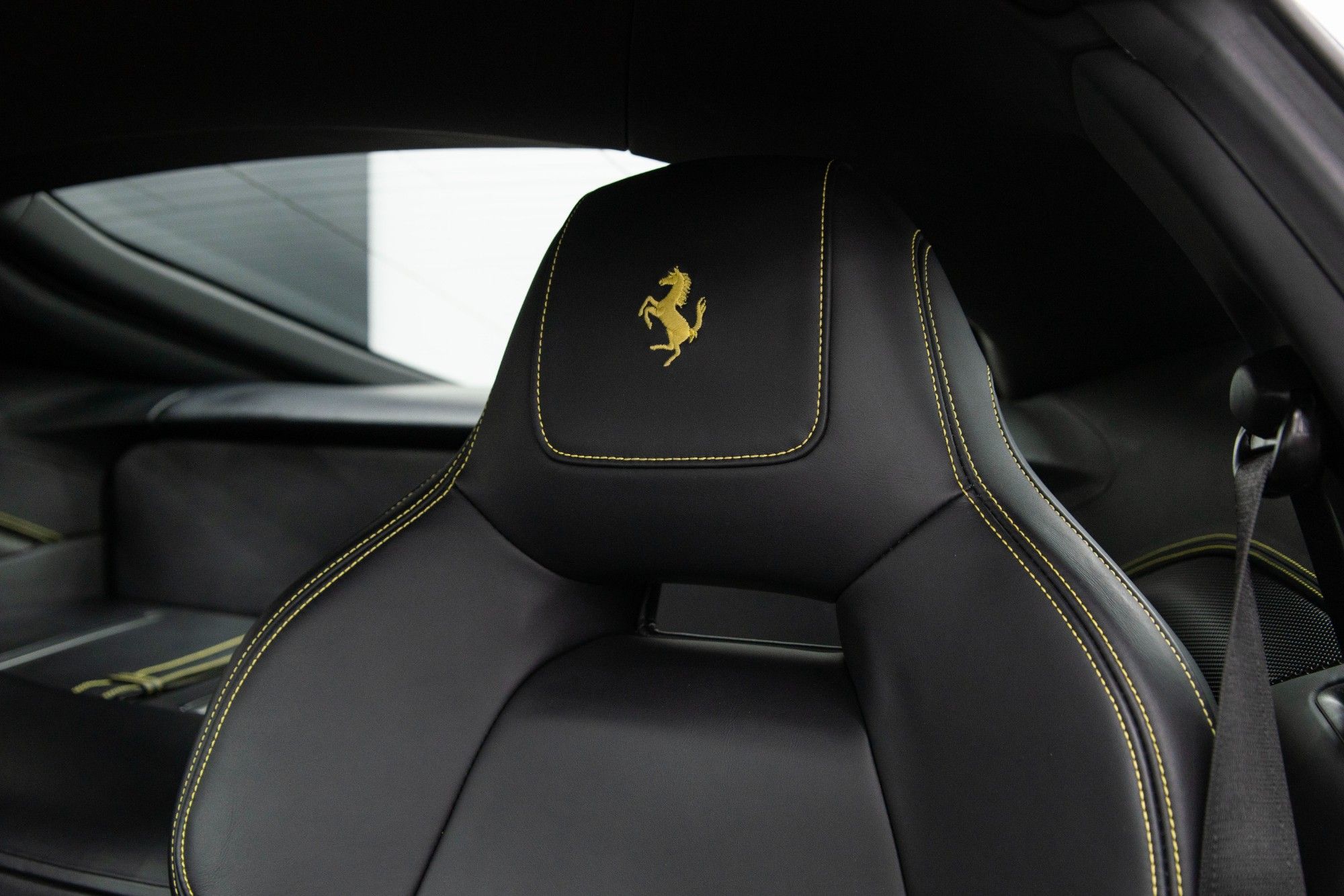 USED 2013 FERRARI F12 BERLINETTA 6.3 V12 