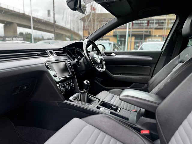 2015 VOLKSWAGEN PASSAT - Photo 11