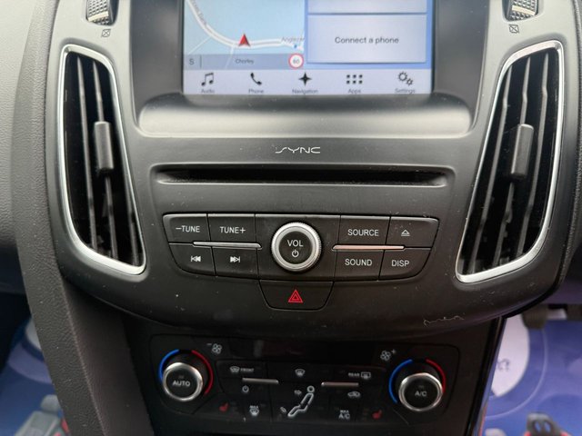 2017 FORD FOCUS - Photo 12