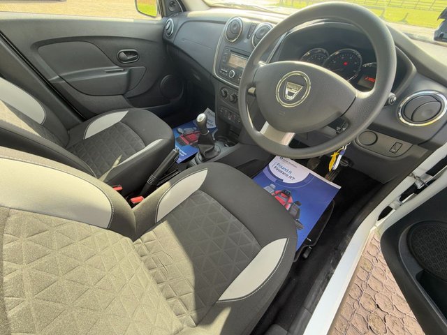 2015 DACIA SANDERO STEPWAY - Photo 9