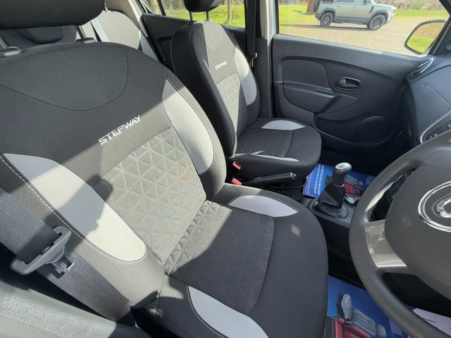 2015 DACIA SANDERO STEPWAY - Photo 10